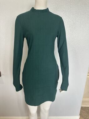 Neck Side-Ribbed Sweater Dress-True Emerald-Size S